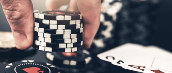 Die 5 größten Unterschiede zwischen Poker und Blackjack